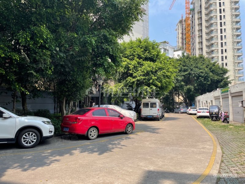 高楼层视野好,新加坡城(西区)二手房,50万,2室2厅,1卫,85平米-南宁