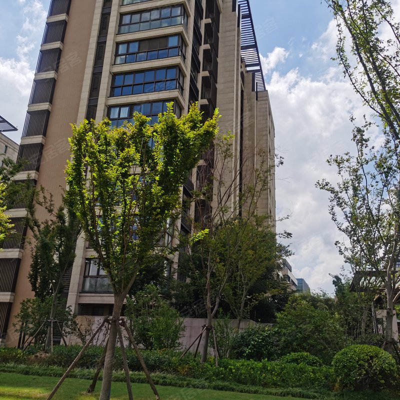 富力虹桥十号公寓住宅