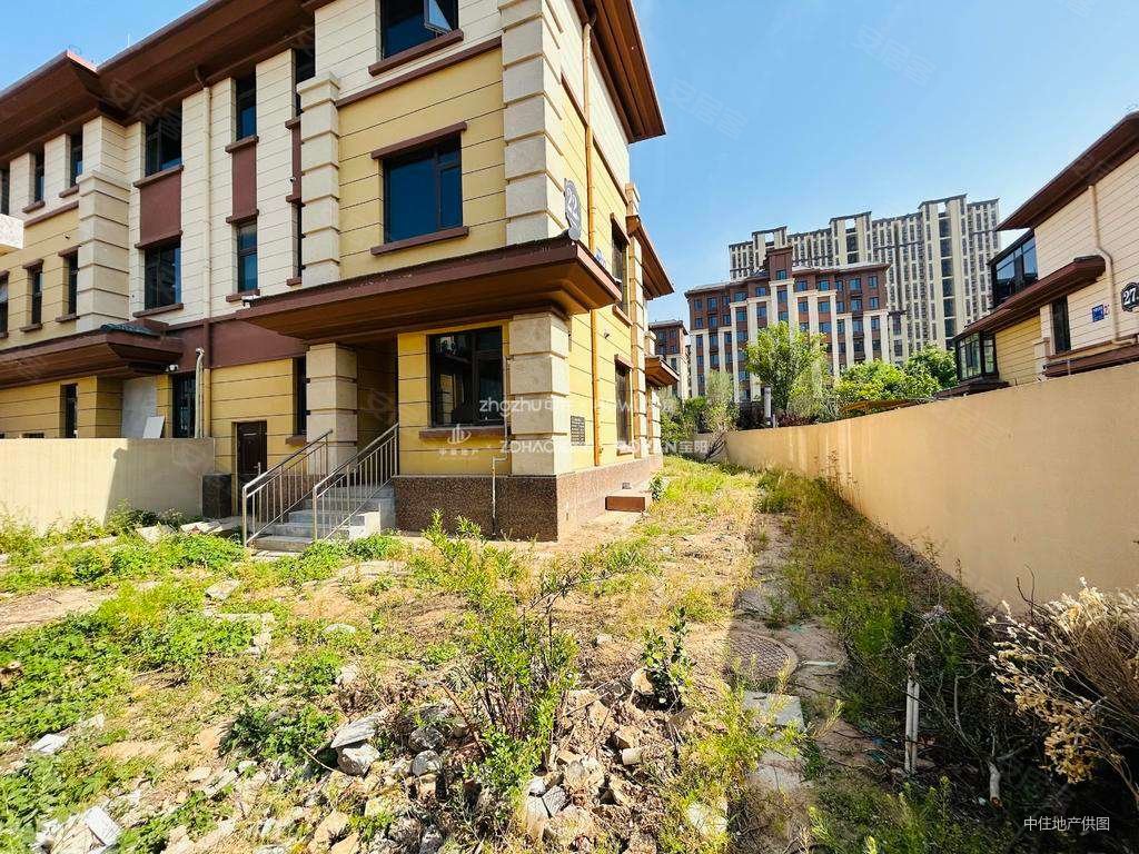 中建长清湖珺园别墅