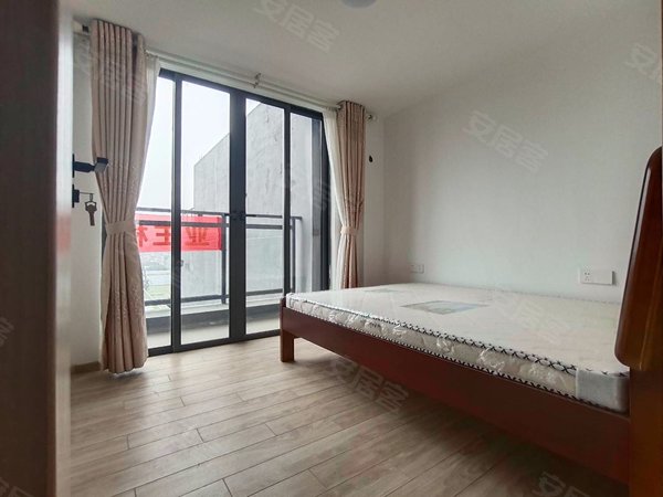 广州增城永和羊城时尚谷羊城时尚汇,精装复式4房2厅2卫,家私家电齐全