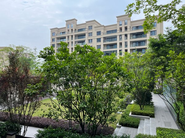 重庆渝北悦来融创国博城缇香榭b区渝北区 融创缇香榭b区 四房出租房源