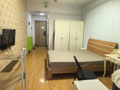 南京浦口江浦街道江北新区十号线地铁口一室一厅，押一付一，山姆超市旁万汇城出租房源真实图片