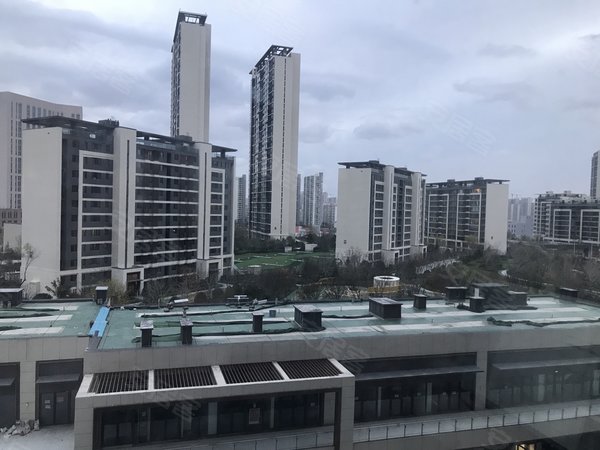 青岛崂山汽车东站青铁华润城三期青铁华润城,近汽车东站,宜家,万象汇.