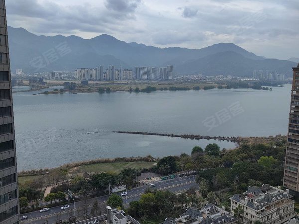 世茂御龙湾,甘蔗租房,看江高层房子干净整结2000看房有锁,闽侯租房