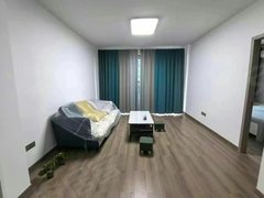 衢州柯城南区万达旁 誉江南3房2厅2卫带车位。精装修拎包入住看房方便。出租房源真实图片