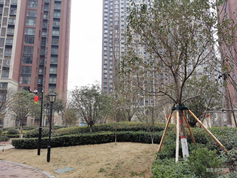 中间楼层采光好,和昌中央城邦二手房,83万,3室2厅,2卫,115平米-洛阳