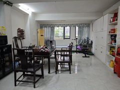 茂名茂南高凉出租:恒福尚城复式，200方有大露台月租5000出租房源真实图片