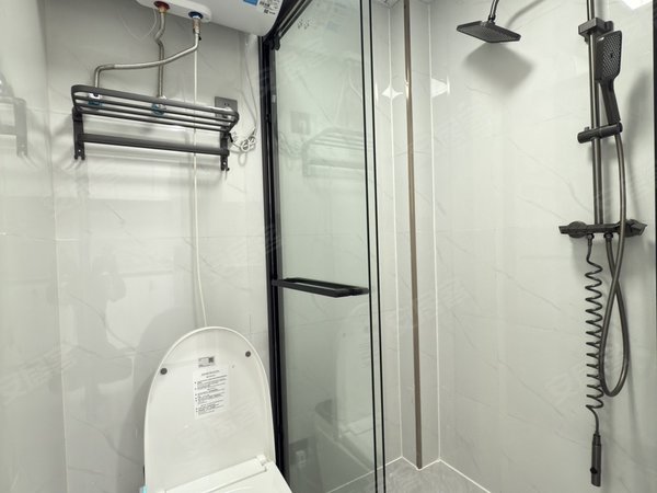 金华东阳卢宅东永路123号楼东永路 外语小学吴宁二中 单间 一室一厅两室一厅 拎包入住出租房源真实图片