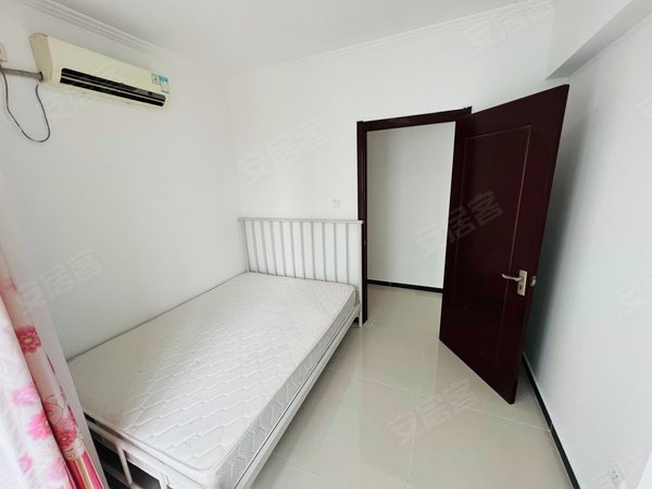 梨园租房,1号线梨园站700米 云景豪庭a座 配全新家具 可月付,通州租房