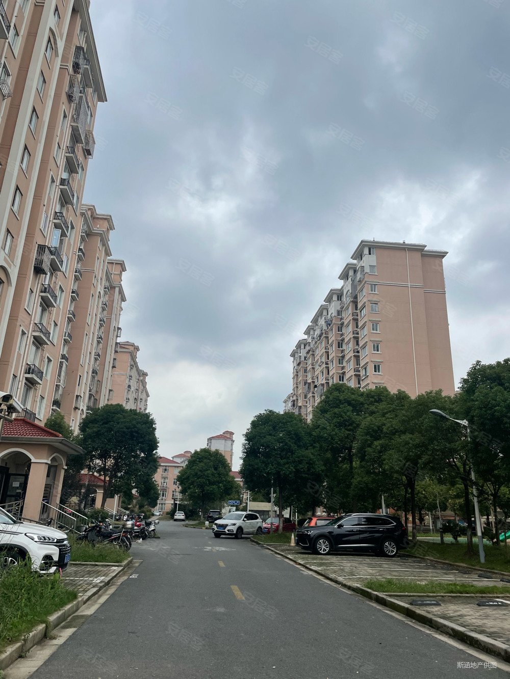 民乐城康苑1室1厅1卫57.99㎡南北166万