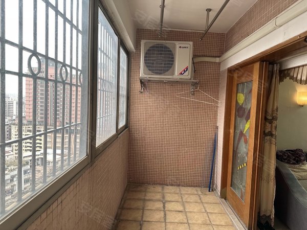 广州花都旧区金城广场金城广场电梯2房出租家电齐全,近花城路地铁,有