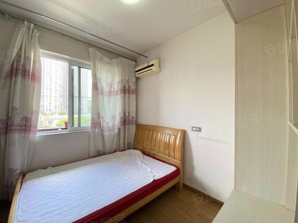 重庆九龙坡石桥铺华宇老街印象石桥铺地铁口   配套齐全  精装三房