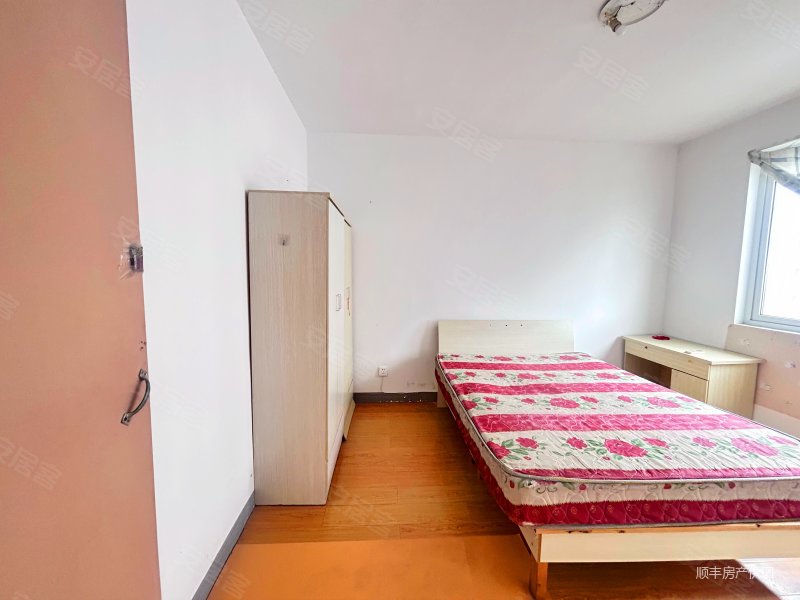 禄口 满五 板楼 高楼层视野无遮挡 商品住宅 房龄新简装,海棠苑二手房