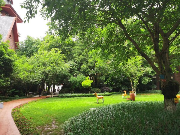 重庆合川钓鱼城街道花滩国际新城花漫里花漫里洋房豪装3房出租出租