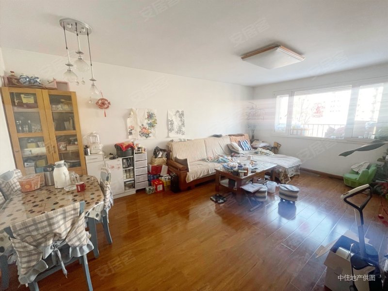 送地下室业主诚心出售,山景明珠花园二手房,168万,3室2厅,2卫,129