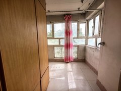 巴音郭楞库尔勒新市区八中旁东方一号4楼2室出租房源真实图片