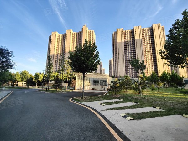 北京朝阳豆各庄丽景嘉苑黑庄户 豆各庄 丽景嘉苑精装3居 地砖 随时