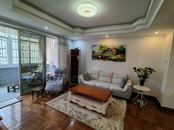 海口龙华滨海华锦苑国贸华润中心旁 玉沙学校近 华锦苑 豪华装修三房