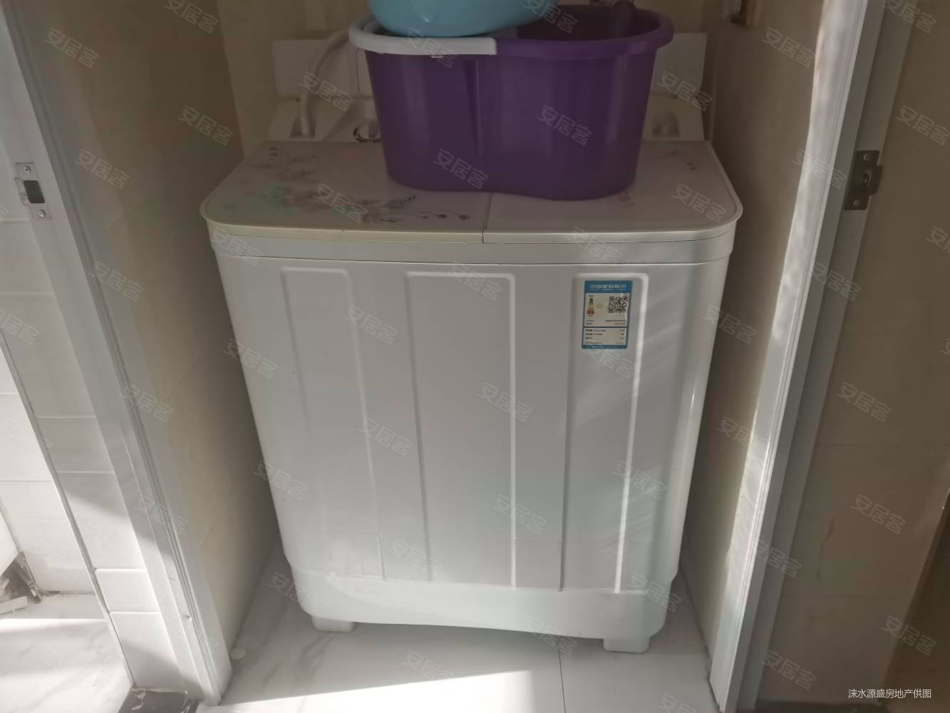 润城苑B区1室1厅1卫60㎡南北30万