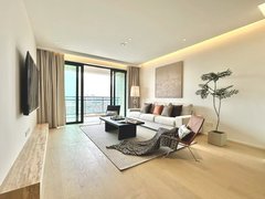 上海杨浦五角场新上精装电梯三房，有停车位，优先复旦家庭，地铁双轨500米出租房源真实图片
