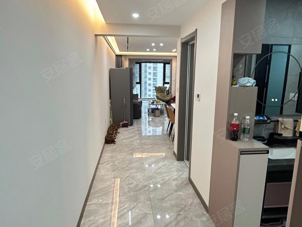 郑州中原秦岭路保利心语晴苑万达广场芝麻街中原路华山路和昌大厦
