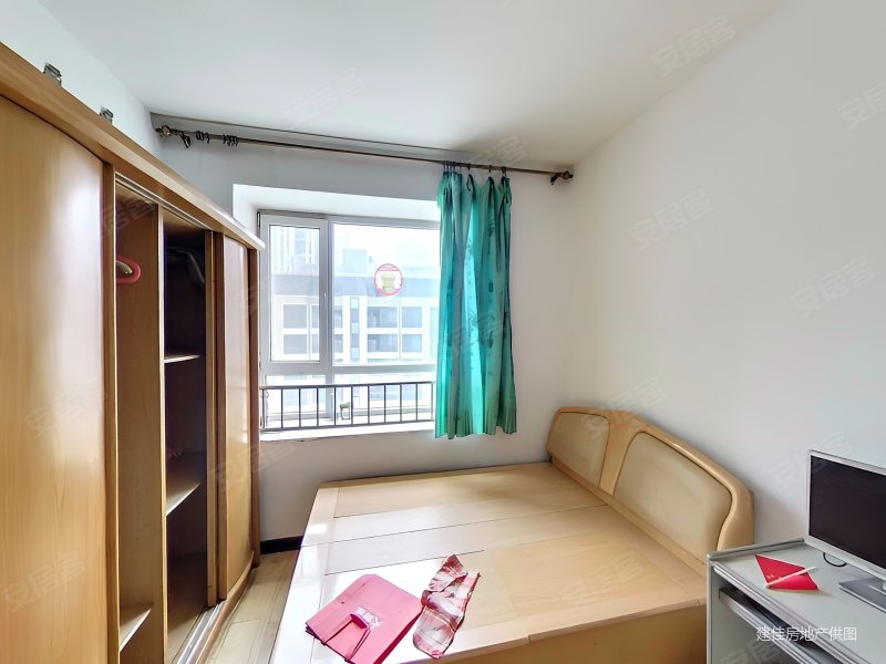 龙湖天奕旁金嘉园18层小高中间楼层户型大三阳通厅通卧