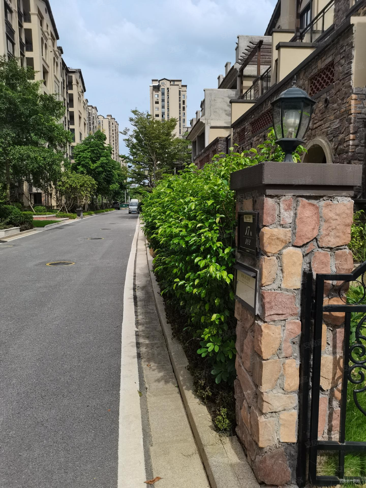 联发滨江壹号别墅