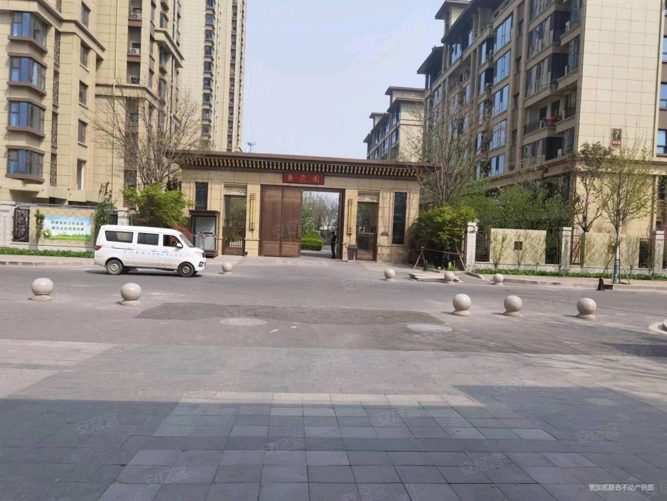 润都荣园2室2厅1卫85.77㎡南135万