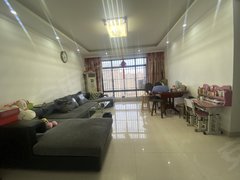 苏州常熟东南开发区家具全新,拎包入住带个铺盖和生活用品就ok,,,出租房源真实图片
