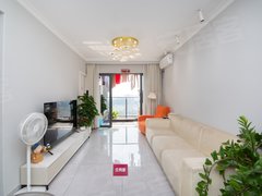 深圳光明公明宏发天汇城(二期) 家电齐全 3室2厅1卫 通风好出租房源真实图片