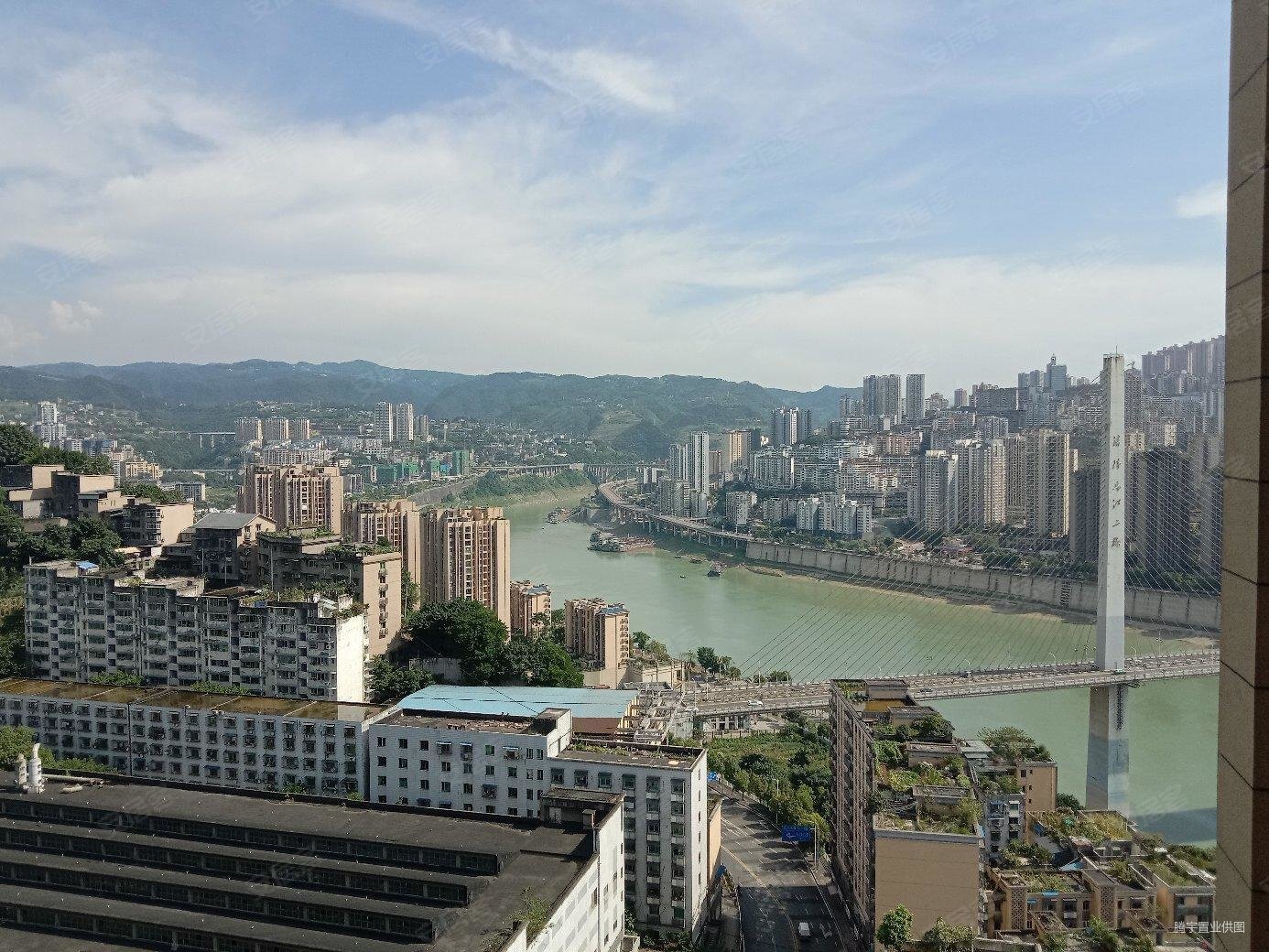 涪陵江东澳海御江苑高层清水三房临街有个卧室可看江