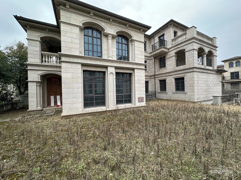 合肥房产网>合肥二手房>高新二手房>大蜀山二手房>绿地乔治庄园(别墅)