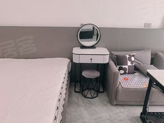 贵阳南明花果园花果园中环广场兰花广场精装一室拎包入住押一付一出租房源真实图片