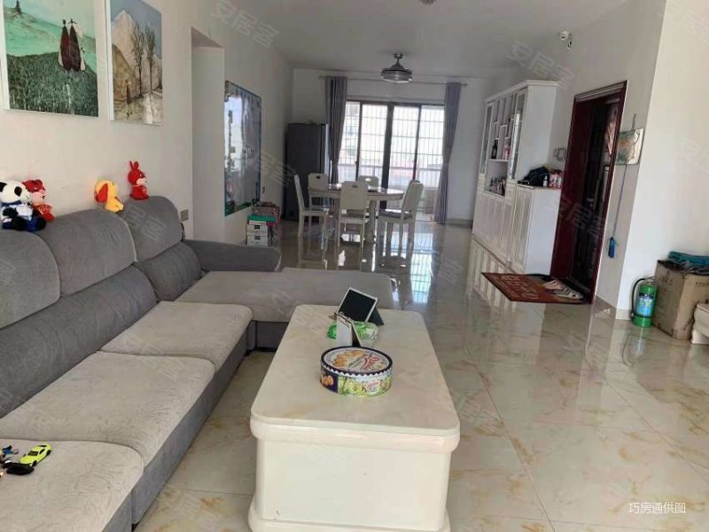 星洲国际 装修好 房龄新 满五 南北通透 购物方便