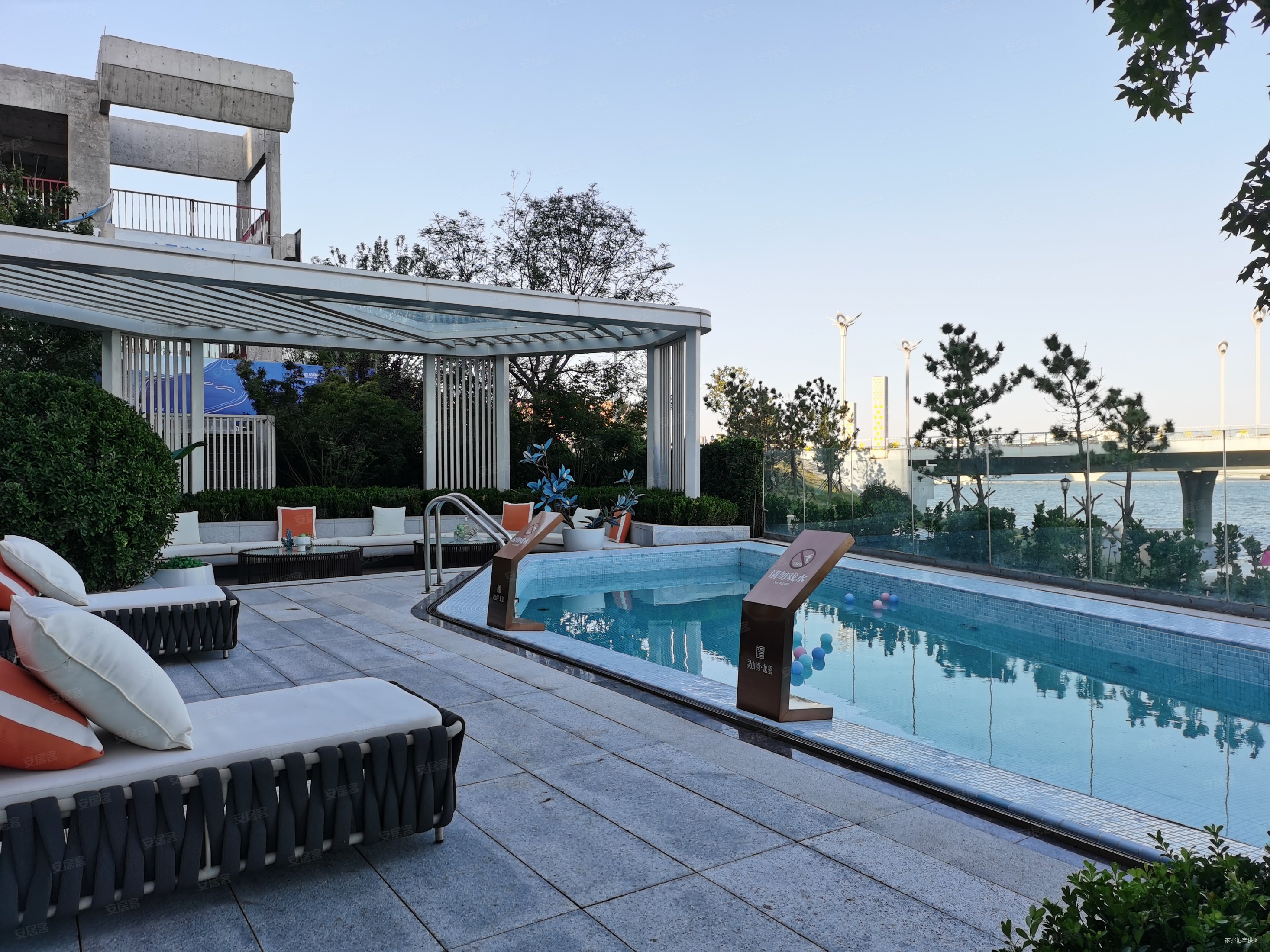 鑫苑灵山湾龙玺别墅