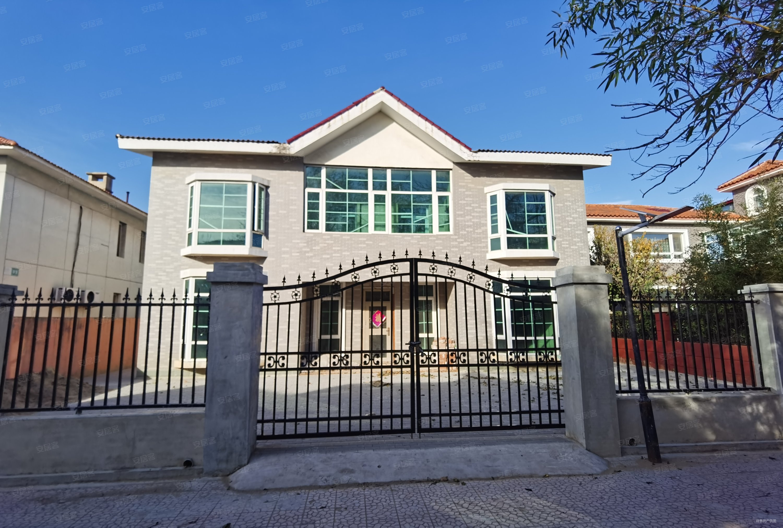 大兴绿茵花园别墅西区独栋7室3厅8卫