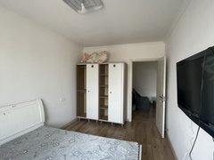 马鞍山花山幸福广场金鹰附近玉兰园 家电齐全空调三台。可拧包 实拍!出租房源真实图片