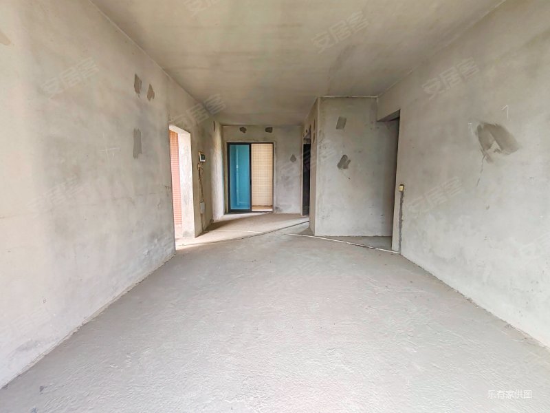 尚品雅居 有电梯 房龄新 正规商品房 双卫生间 南向采光好