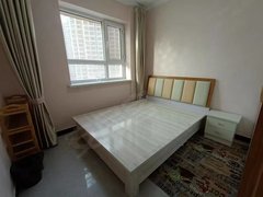 阿克苏阿克苏市阿克苏城区中天星河湾 凤泉河畔东区对面 精装修可拎包入住出租房源真实图片