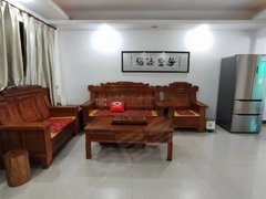 海丰海城海城城区鑫湖花园小区电梯房，3房2厅2卫，家具齐全，月租金2000元出租房源真实图片