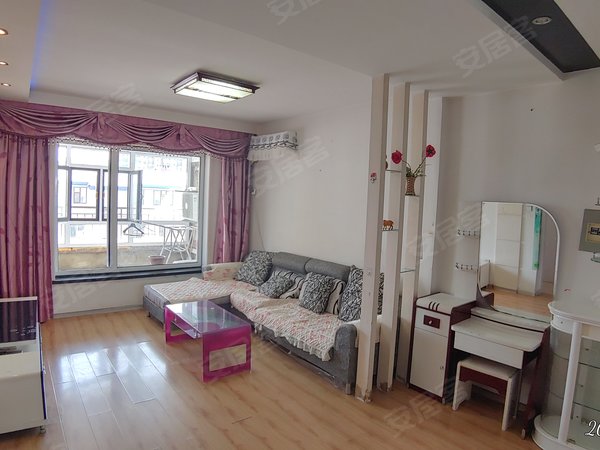 延边延吉延西区河畔花园可月付 短租四个月 公新延大 河畔花园 7楼 两