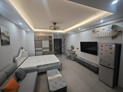 泉州安溪安溪宝龙广场多套宝龙单身公寓出租，家具齐全900包物业，押一付一出租房源真实图片