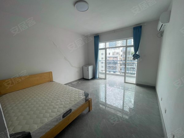 【多图】凤岭佳园,凤岭北租房,凤岭北(押一付一)小区带阳台单间 民水