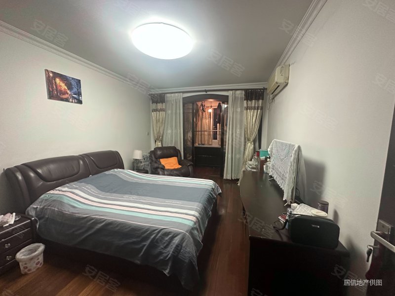 标准板房边套全明|内环内8号线西藏北路地铁口|高区景观,广盛公寓二手