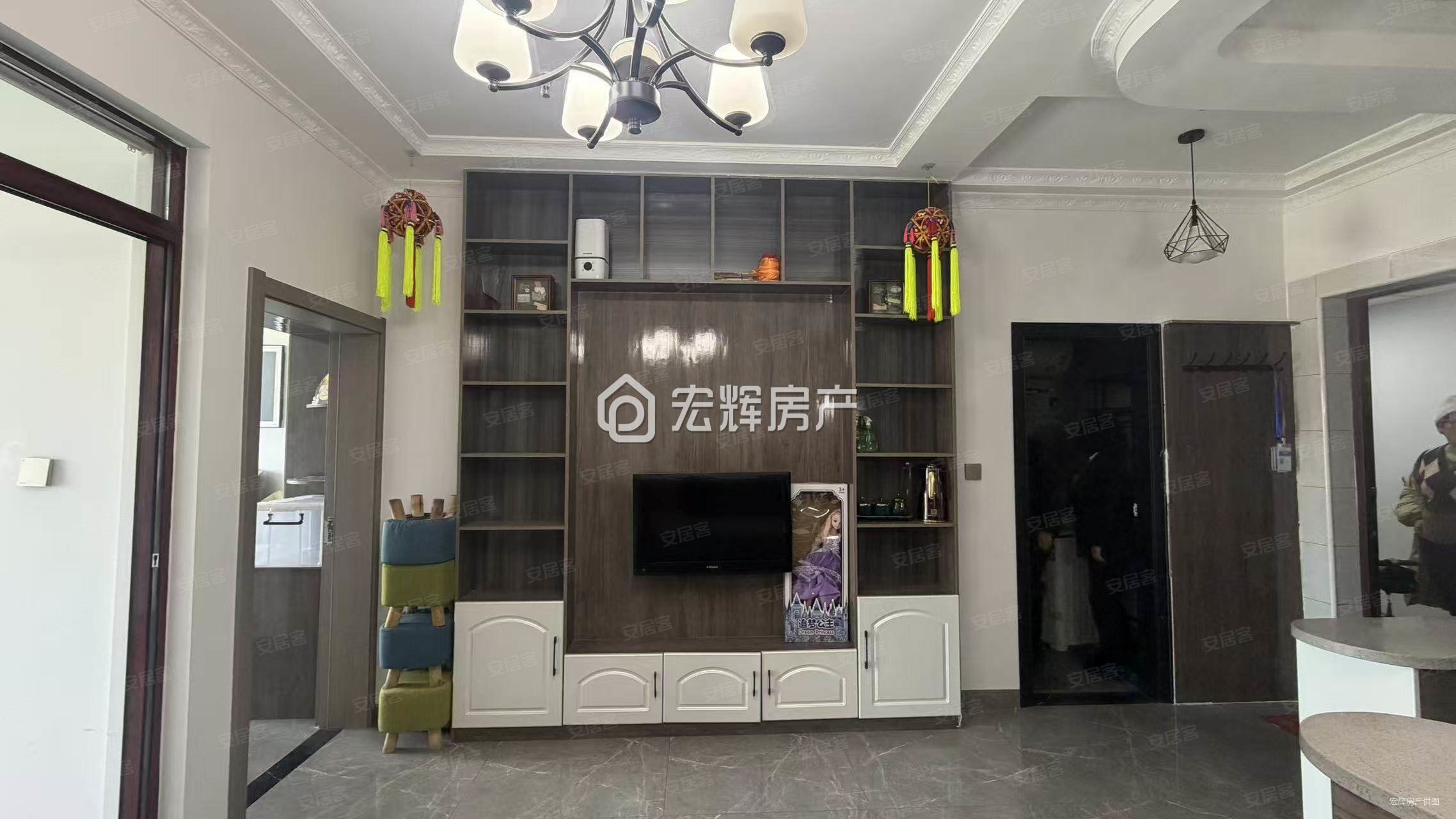 香格里拉城市花园六期(商住楼)2室1厅1卫73㎡东65万