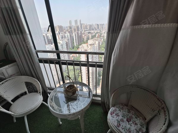 【多图】佰港城橙果公寓,新南湖租房,佰港城 沃尔玛 橙果公寓 精装