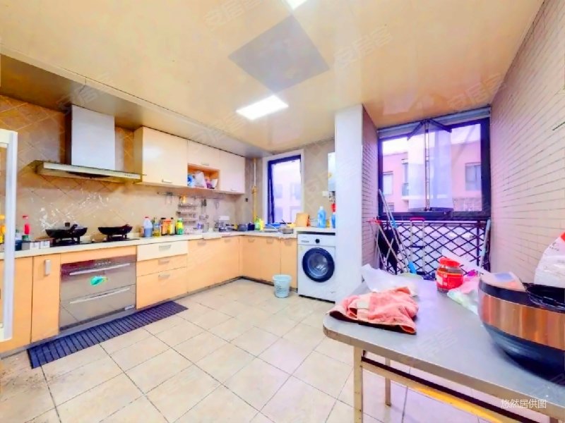 海尚壹品 临地铁 满二 双卫生间 南向采光好 近