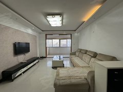 周口川汇中心城区中央花园，南北通透 地段好 周围无遮挡 采光通风出租房源真实图片