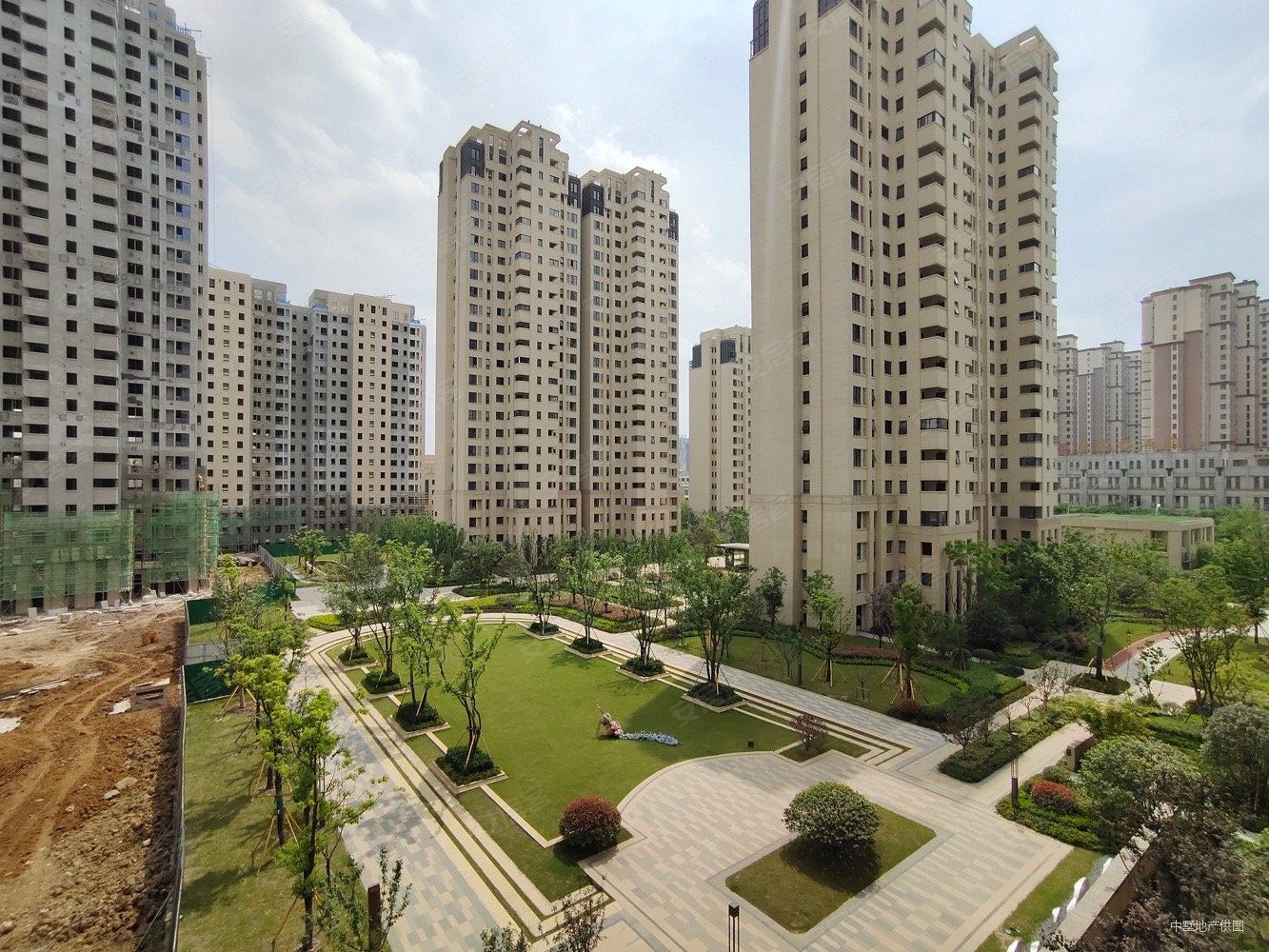 合肥房产网>合肥二手房>高新二手房>柏堰湖二手房>北雁湖金茂湾>