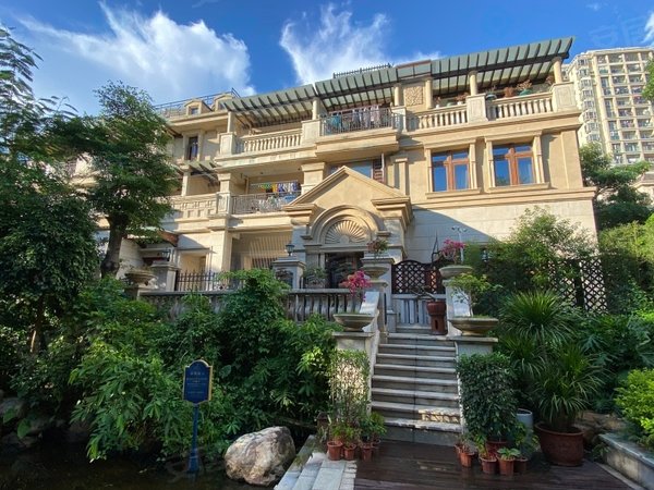 深圳宝安福永御景水岸花园(别墅)御景水岸别墅,五房两厅四卫,私家车位